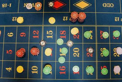 tứ sắc Kubet